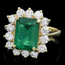 Load image into Gallery viewer, 4.60 Carats Natural Emerald and Diamond 18K Solid Yellow Gold Ring