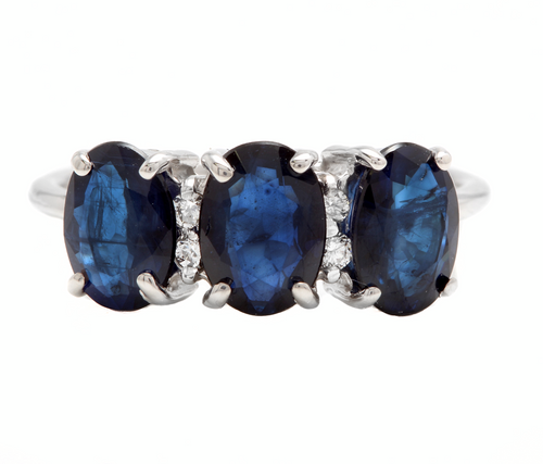 2.66 Carats Natural Sapphire and Diamond 14k Solid White Gold Ring