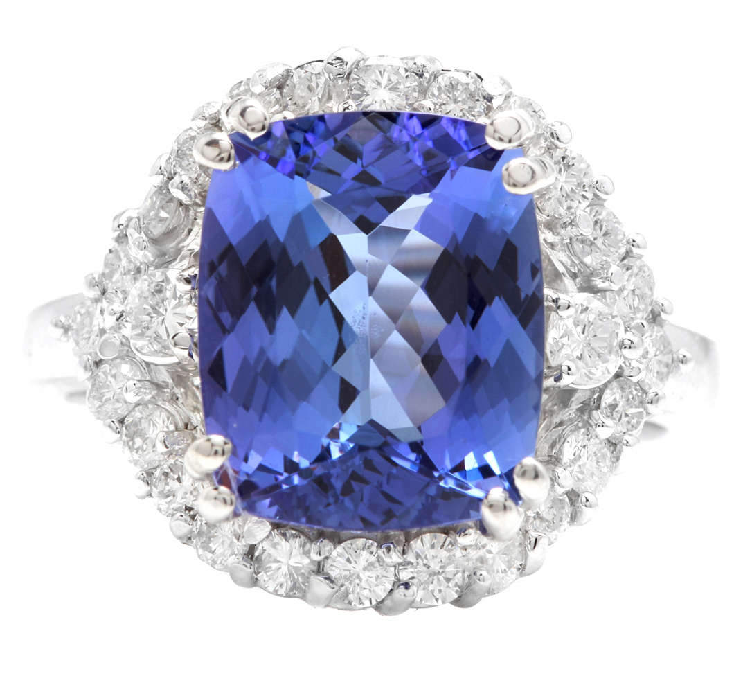 6.00 Carats Natural Tanzanite and Diamond 18k Solid White Gold Ring