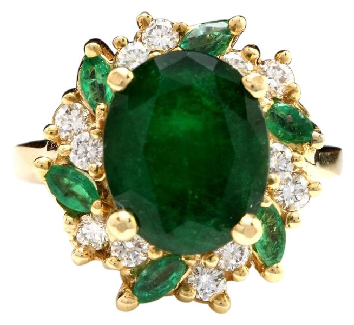 7.04 Carats Natural Emerald and Diamond 14K Solid Yellow Gold Ring