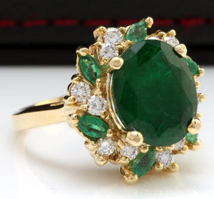 7.04 Carats Natural Emerald and Diamond 14K Solid Yellow Gold Ring