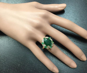 7.04 Carats Natural Emerald and Diamond 14K Solid Yellow Gold Ring