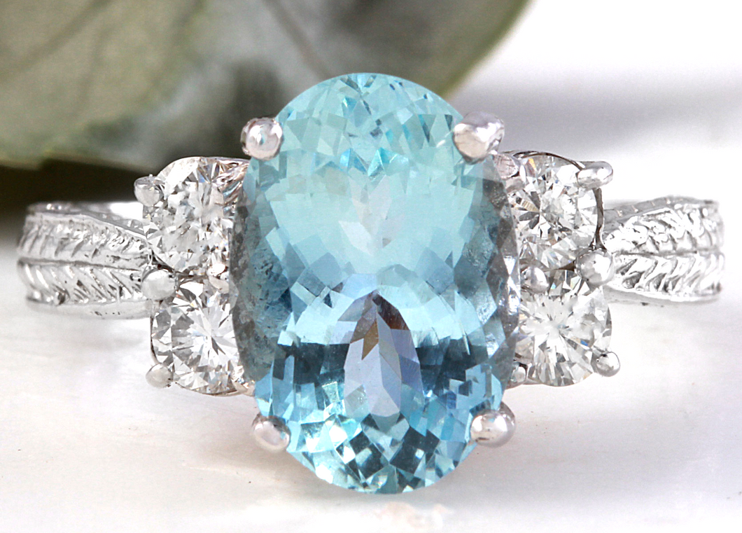 4.65 Carats Natural Aquamarine and Diamond 14K Solid White Gold Ring