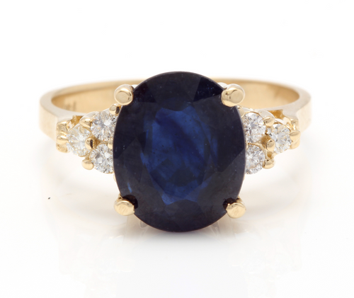 5.75 Carats Exquisite Natural Blue Sapphire and Diamond 14K Solid Yellow Gold Ring