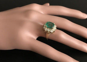 5.30 Carats Natural Emerald and Diamond 14K Solid Yellow Gold Ring